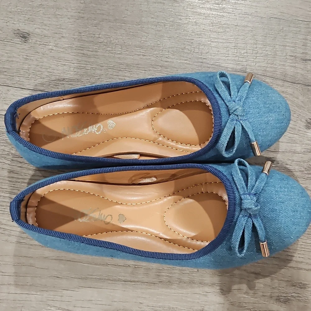 Mossimo Blue Jean Bow Flats Girl's size 1